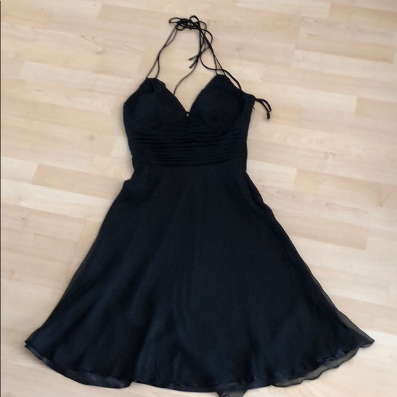 White House Black Market Dresses & Skirts - White House black market dress size 0 NWT